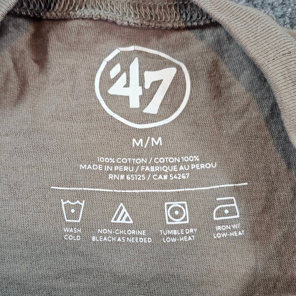 47 Brand Chicago Cubs 2016 World Series T-Shirt Mens Medium Tan Graphic Tee MLB - Picture 6 of 11